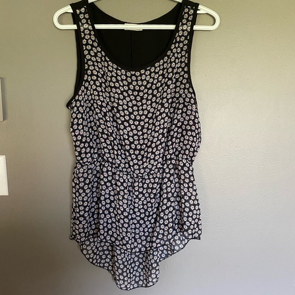 Smart Set Daisy Tank - Picture 1 of 3